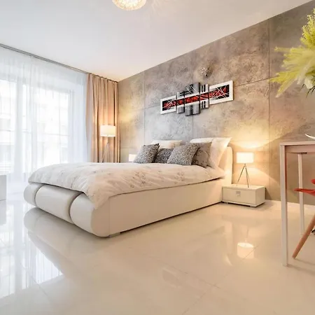 Art Nad Olawa Вроцлав